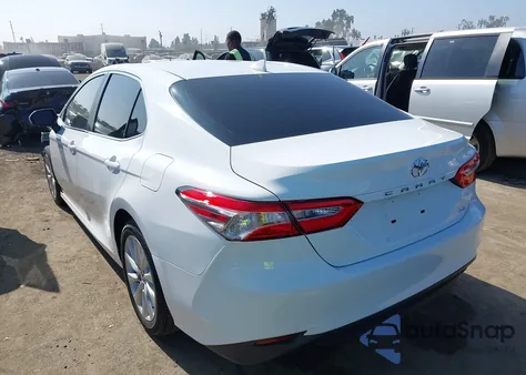 2020 Toyota Camry Le из США, поврежденный, VIN 4T1C11AK7LU319906